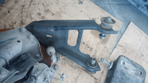 SMART FORTWO COUPÉ «450» (2004) ASSALE BRACCIO OSCILLANTE ANT. SX. USATO Da 2003 A 2007 [[91600]]