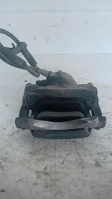 MERCEDES CLASSE A «W176» (2015) IMPIANTO FRENANTE PINZA FRENO ANT. SX. USATO Da 2015 in poi [[92196]]
