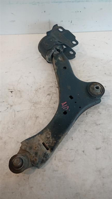 BRACCIO OSCILLANTE ANT. DX. USATO DAL 2010 AL 2013 VOLVO XC70 «III» (2008) 33151001810 [[97274]]