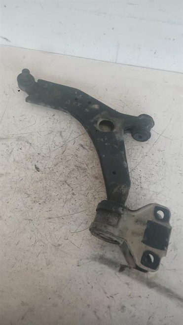 FORD FOCUS «IV» SW (2014) ASSALE BRACCIO OSCILLANTE ANT. SX. USATO Da 2014 in poi [[214053]]