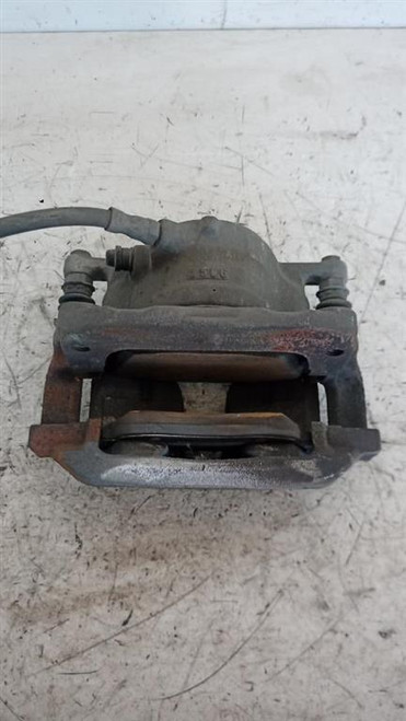 MERCEDES CLASSE A «W176» (2015) IMPIANTO FRENANTE PINZA FRENO ANT. SX. USATO Da 2015 in poi [[214342]]