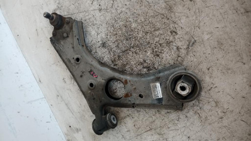 FIAT 500L (2013) ASSALE BRACCIO OSCILLANTE ANT. DX. USATO Da 2014 A 2017 [[215836]]