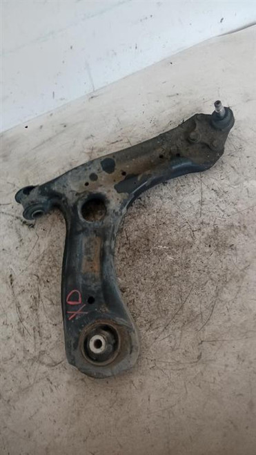 VOLKSWAGEN POLO «VI» (2009) ASSALE BRACCIO OSCILLANTE ANT. DX. USATO Da 2009 A 2014 [[216023]]