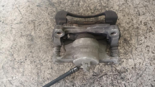 NISSAN QASHQAI «II» (2017) IMPIANTO FRENANTE PINZA FRENO ANT. DX. USATO Da 2017 in poi [[234993]]