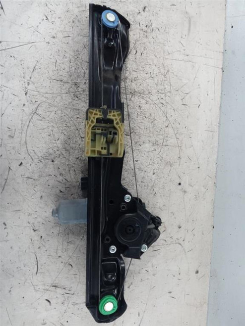 FORD ECOSPORT (2013) LAMIERATI ESTERNI ALZACRISTALLO PORTA POST. DX. USATO Da 2015 A 2017 [[243908]]