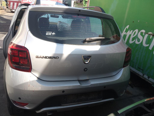 PORTELLO POST. USATO DAL 2016 DACIA SANDERO «II» (2016) 901003145R [[244664]]