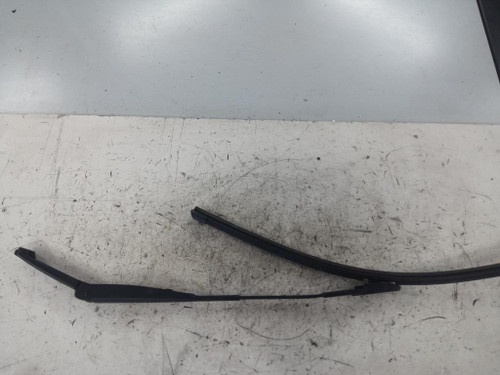 FIAT BRAVO «II» (2007) CRISTALLI BRACCIO TERGICRISTALLO PARABREZZA DX. USATO Da 2008 A 2009 [[244496]]