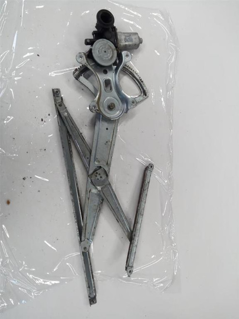 TOYOTA COROLLA VERSO «I» (2002) CRISTALLI ALZACRISTALLO PORTA ANT. DX. USATO Da 2001 A 2004 [[245191]]