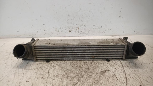 INTERCOOLER USATO DAL 2009 BMW SERIE 1 «E82» COUPE (2005) 3093796 [[239929]]