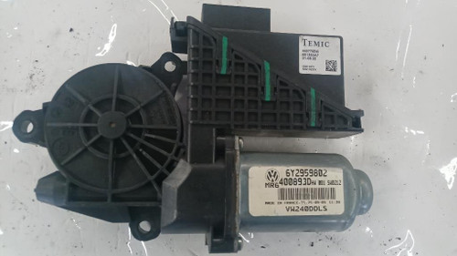 VOLKSWAGEN POLO «V» (2006) CRISTALLI MOTORINO ALZACRISTALLO PORTA ANT. SX. USATO Da 2005 A 2010 [[245511]]