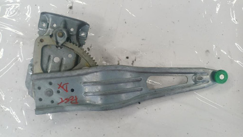 TOYOTA YARIS (FRANCE ) «II» (2006) CRISTALLI ALZACRISTALLO PORTA POST. DX. USATO Da 2005 A 2009 [[245975]]