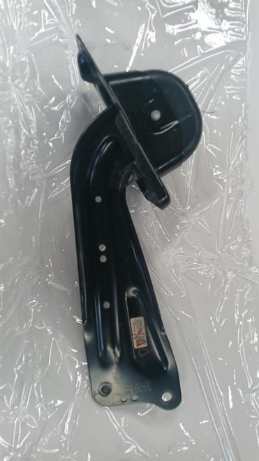 AUDI Q3 «F3N» SPORTBACK (2019) ASSALE BRACCIO LONGITUDINALE POST. DX. USATO Da 2021 in poi [[246240]]