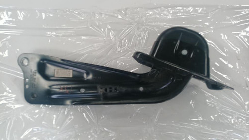 AUDI Q3 «F3N» SPORTBACK (2019) ASSALE BRACCIO LONGITUDINALE POST. SX. USATO Da 2021 in poi [[246239]]