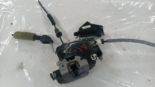 MERCEDES CLASSE C «C204» COUPÉ (2011) LAMIERATI ESTERNI SERRATURA PORTA ANT. SX. USATO Da 2011 in poi [[246181]]