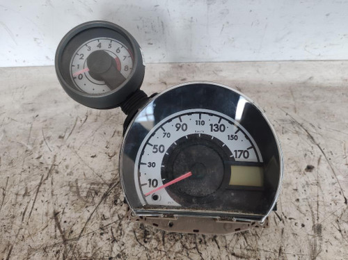 TOYOTA AYGO «I» (2005) ALLESTIMENTI INTERNI QUADRO STRUMENTI USATO [[246316]]