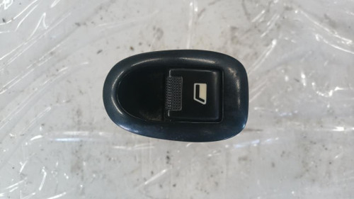 PEUGEOT 1007 (2005) IMPIANTO ELETTRICO INTERRUTTORE ALZACRISTALLI ANT. SX. USATO Da 2004 A 2010 [[246396]]