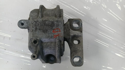 VOLKSWAGEN GOLF «VI» (2009) MOTORE SUPPORTO GOMMA MOTORE DX. USATO Da 2008 A 2012 [[246481]]