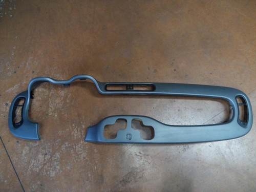 FIAT PANDA «III» (2012) ALLESTIMENTI INTERNI MASCHERINA RIVESTIMENTO CRUSCOTTO USATO Da 2020 in poi [[243843]]