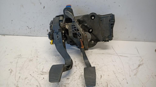JEEP RENEGADE (2015) IMPIANTO FRENANTE GRUPPO PEDALIERA (FRENO-FRIZIONE) ANT. USATO [[236908]]