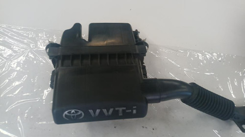TOYOTA YARIS (FRANCE ) «II» (2006) SCARICO E INIEZIONE FILTRO ARIA COMPLETO USATO Da 2005 A 2009 [[245972]]