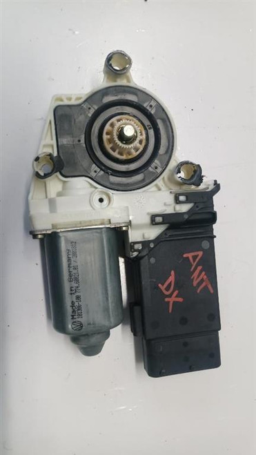 VOLKSWAGEN GOLF «IV» (1998) CRISTALLI MOTORINO ALZACRISTALLO PORTA ANT. DX. USATO Da 1997 A 2003 [[245673]]