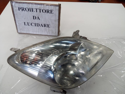 TOYOTA COROLLA VERSO «I» (2002) FANALERIA PROIETTORE ANT. DX. USATO Da 2001 A 2004 [[245206]]