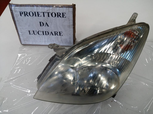 TOYOTA COROLLA VERSO «I» (2002) FANALERIA PROIETTORE ANT. SX. USATO Da 2001 A 2004 [[245205]]