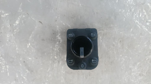 AUDI A6 «4AH/C8» ALLROAD (2018) IMPIANTO ELETTRICO INTERRUTTORE REGOLAZIONE SPECCHIO RETROVISORE EST. SX. USATO Da 2019 in poi [[247026]]