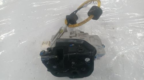 AUDI A6 «4F2» (2005) LAMIERATI ESTERNI SERRATURA PORTA POST. DX. USATO Da 2005 A 2008 [[246809]]