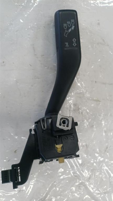 VOLKSWAGEN GOLF «V» (2004) STERZO DEVIOGUIDA LUCI SX. USATO Da 2005 A 2008 [[246769]]