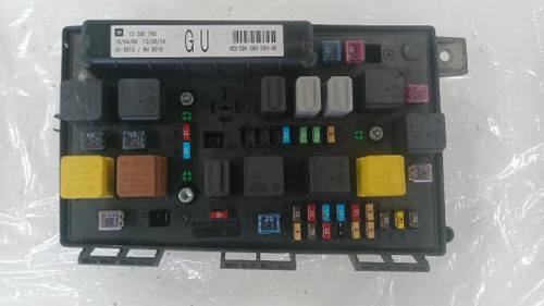 OPEL ASTRA «H» (2005) IMPIANTO ELETTRICO SCATOLA PORTAFUSIBILI USATO [[247595]]