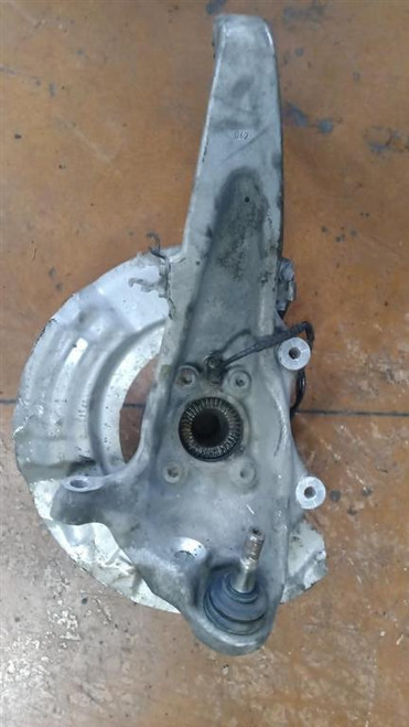 BMW SERIE 5 «F11» TOURING (2010) ASSALE FUSELLO RUOTA ANT. DX. USATO Da 2011 A 2012 [[247935]]