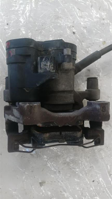 AUDI Q2 «GAB» (2016) IMPIANTO FRENANTE PINZA FRENO POST. SX. USATO Da 2016 in poi [[248530]]