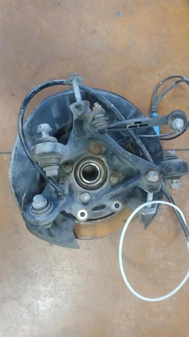 FUSELLO RUOTA POST. SX. USATO DAL 2012 BMW X1 «E84» (2010) 33326788049 [[248667]]