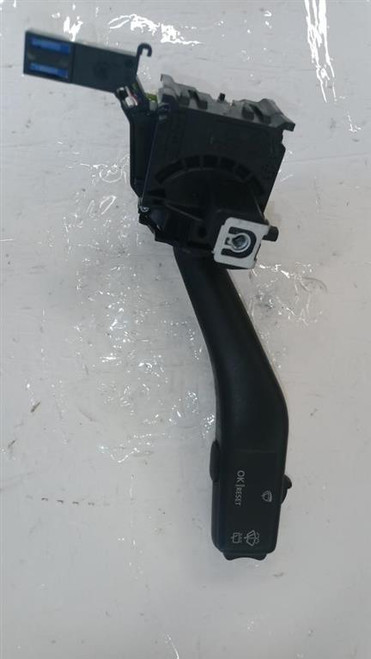 VOLKSWAGEN GOLF «V» (2004) STERZO DEVIOGUIDA TERGICRISTALLI DX. USATO Da 2003 A 2008 [[249118]]