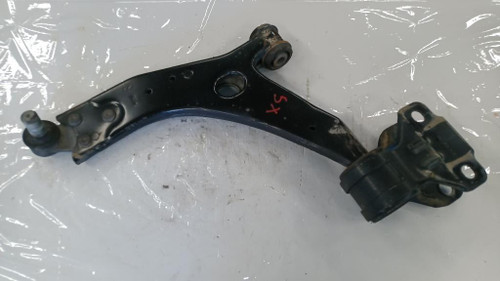 VOLVO V40 «II» (2012) ASSALE BRACCIO OSCILLANTE ANT. SX. USATO Da 2015 A 2018 [[249248]]
