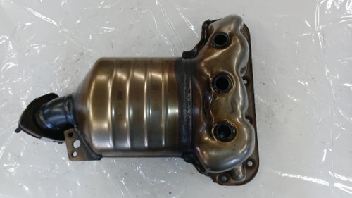 OPEL CORSA «E» (2014) SCARICO E INIEZIONE COLLETTORE SCARICO C/CATALIZZATORE USATO Da 2014 in poi [[249418]]