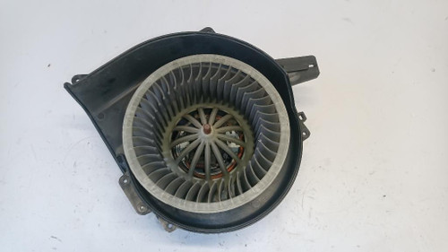 VOLKSWAGEN POLO «VI» (2009) TERMICO MOTORINO VENTILAZIONE ABITACOLO USATO Da 2009 A 2014 [[250344]]