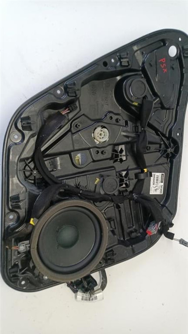 VOLVO V40 «II» (2012) LAMIERATI ESTERNI ALZACRISTALLO PORTA POST. SX. USATO Da 2015 A 2018 [[250696]]