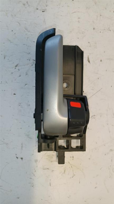 SUZUKI ALTO «V» (2009) ALLESTIMENTI INTERNI MANIGLIA PORTA INT. ANT. DX. USATO Da 2009 in poi [[251192]]