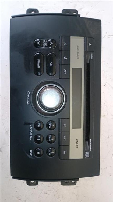 FIAT SEDICI (2006) ALLESTIMENTI INTERNI UNITÀ AUTORADIO USATO Da 2009 in poi [[251593]]