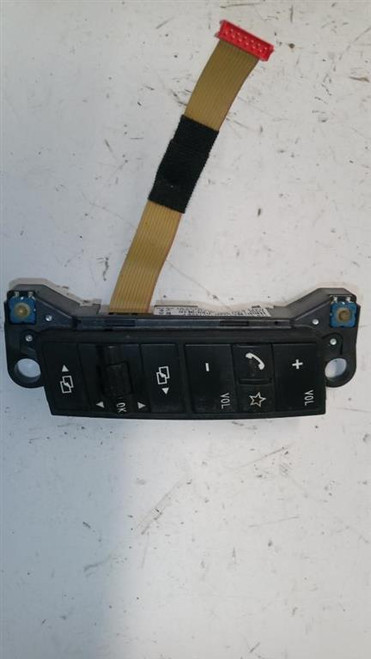 VOLKSWAGEN TOUAREG «II» (2007) STERZO LEVA DEVIO COMANDO RADIO DX. USATO Da 2006 A 2010 [[251812]]