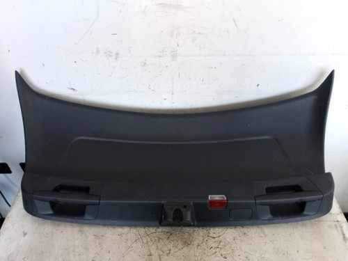 MERCEDES CLASSE A «W177» (2018) ALLESTIMENTI INTERNI PANNELLO RIVESTIMENTO PORTELLO (CENTRALE) POST. USATO Da 2018 in poi [[252139]]