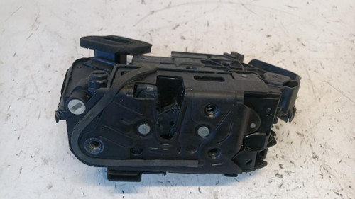 VOLKSWAGEN GOLF «VII» (2017) LAMIERATI ESTERNI SERRATURA PORTA POST. SX. USATO Da 2018 in poi [[252296]]