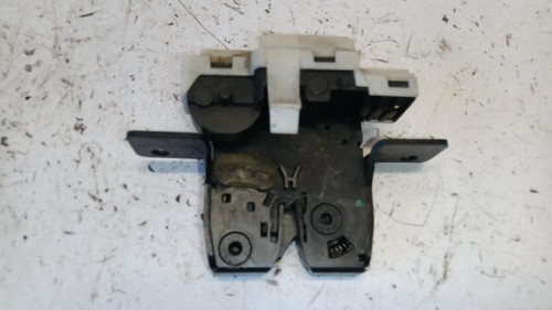 RENAULT CLIO «III» (2006) LAMIERATI ESTERNI SERRATURA PORTELLO INF. POST. USATO Da 2005 in poi [[252501]]