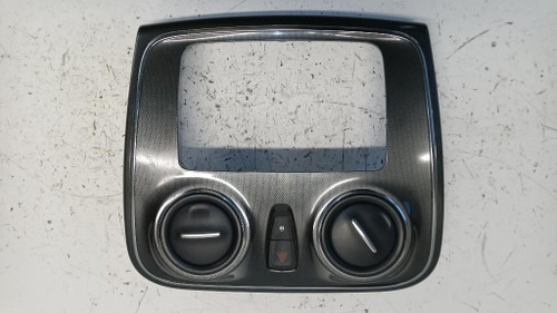 DACIA SANDERO «II» (2016) ALLESTIMENTI INTERNI MASCHERINA GRIGLIA CONDOTTO ARIA CRUSCOTTO USATO Da 2016 in poi [[252785]]