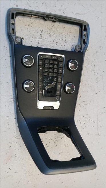 VOLVO V40 «II» (2012) ALLESTIMENTI INTERNI MODULO COMANDO RISCALDAMENTO / CLIMA USATO Da 2015 A 2018 [[252911]]