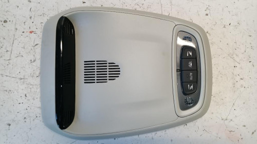 VOLVO V40 «II» (2012) ALLESTIMENTI INTERNI LUCE DI CORTESIA ABITACOLO (ANT.) USATO Da 2015 A 2018 [[252915]]