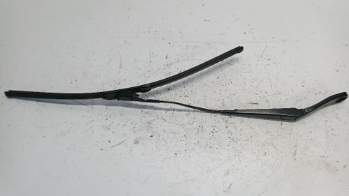 VOLVO V40 «II» (2012) CRISTALLI BRACCIO TERGICRISTALLO PARABREZZA SX. USATO Da 2015 A 2018 [[252922]]