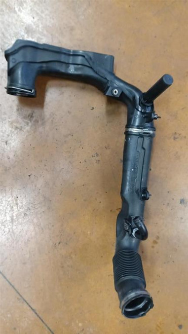 VOLVO V40 «II» (2012) SCARICO E INIEZIONE MANICOTTO FILTRO ARIA USATO Da 2015 A 2018 [[252929]]